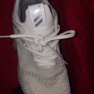 ADIDAS alpha bounce 3's
